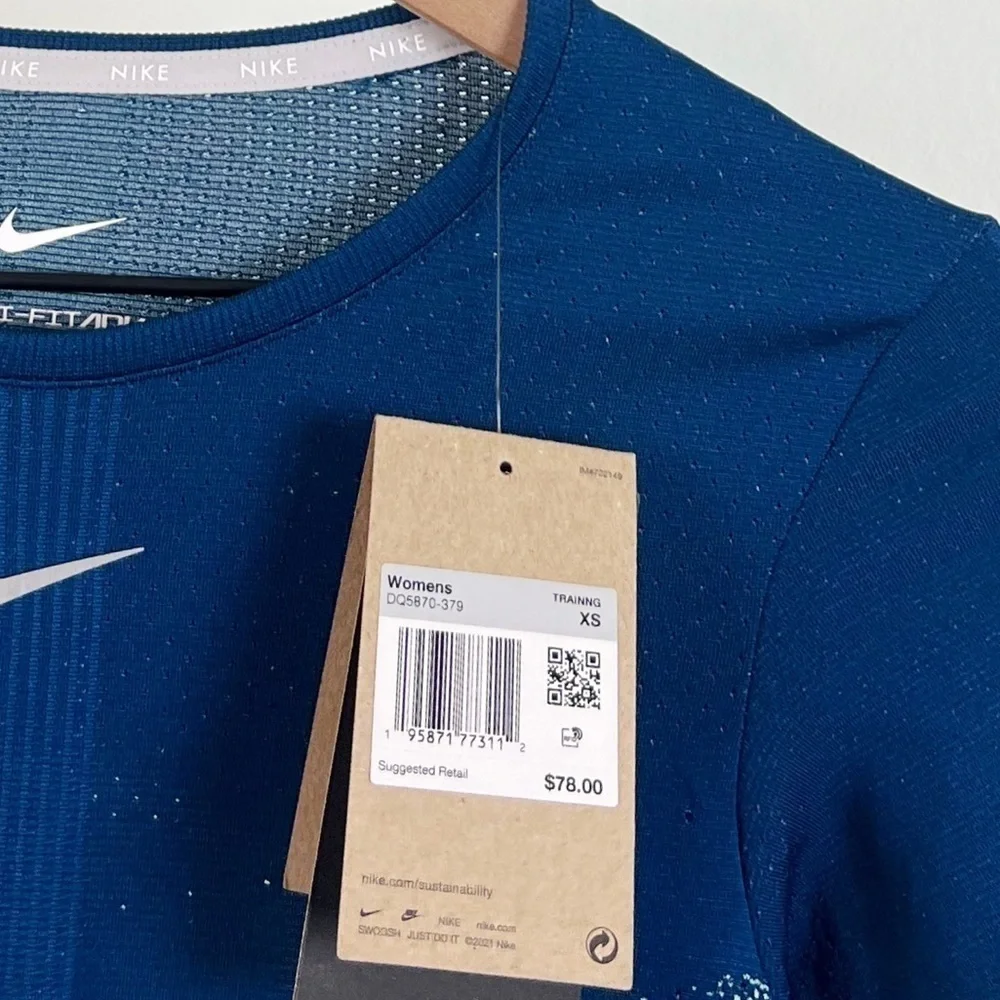 NWT Nike Dri-FIT ADV Short Sleeve Training Open Back Top Blue